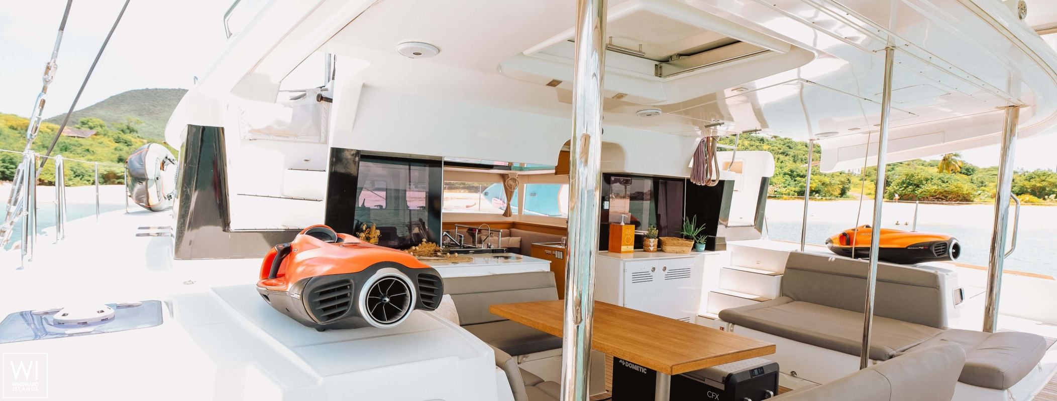 AMARI  Lagoon Catamaran Lagoon 450 Exterior 8