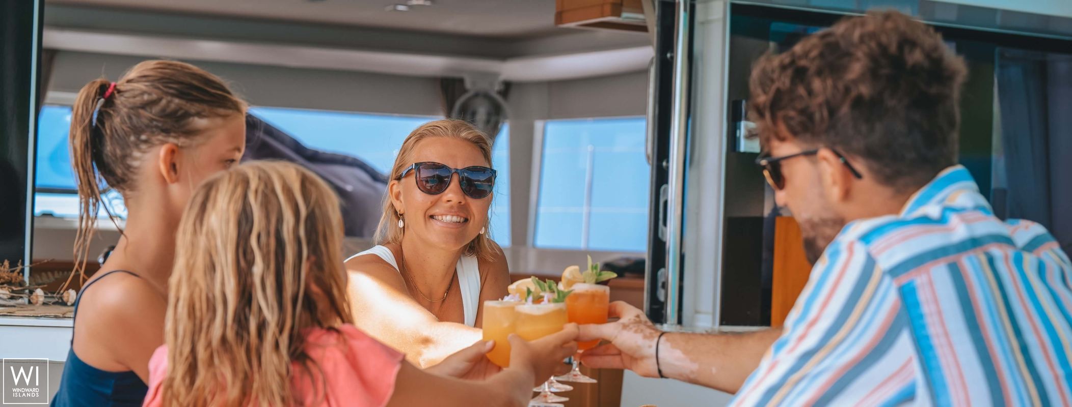 AMARI  Lagoon Catamaran Lagoon 450 Exterior 9