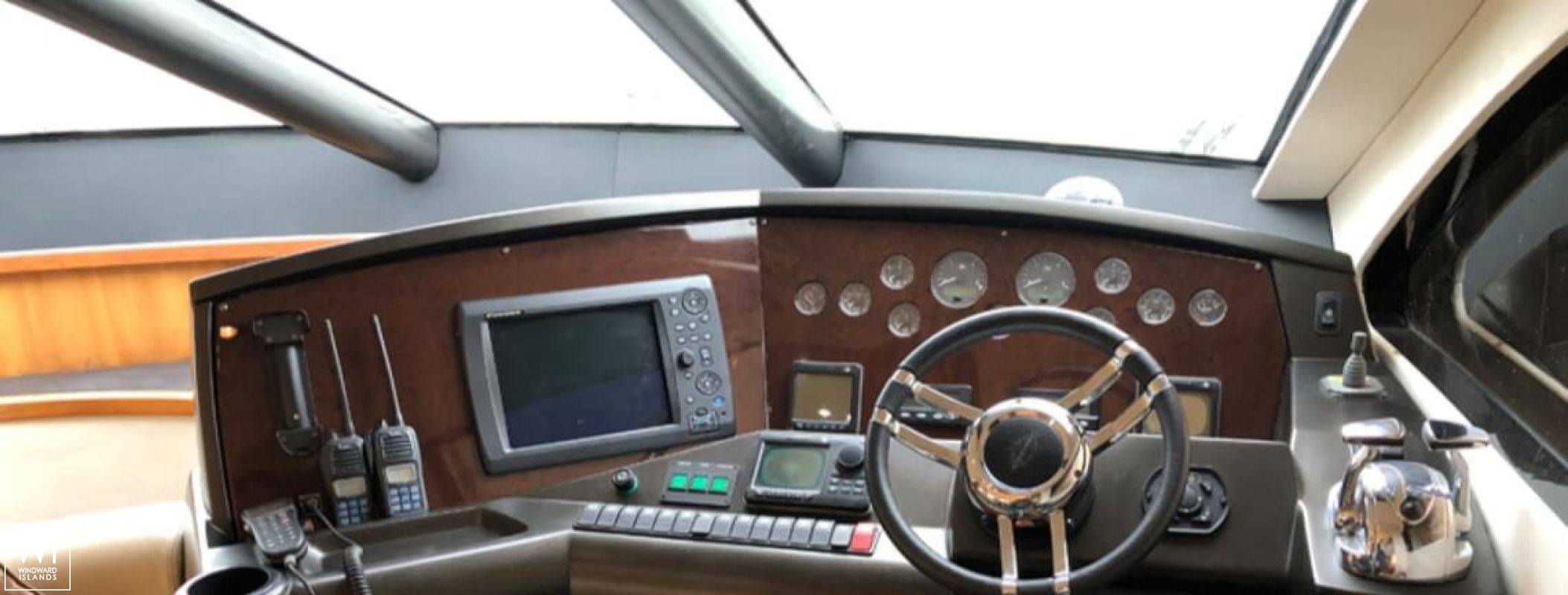 Sea Scape 2  Sunseeker Manhattan 60' Interior 9