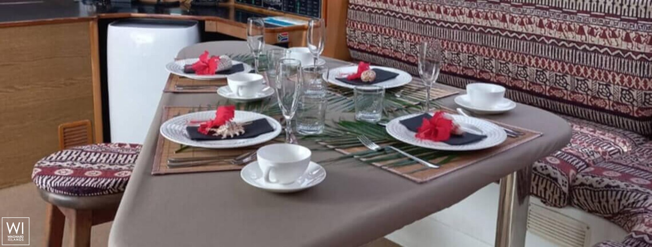 XXX  Knysna Catamaran Knysna 480 Interior 12