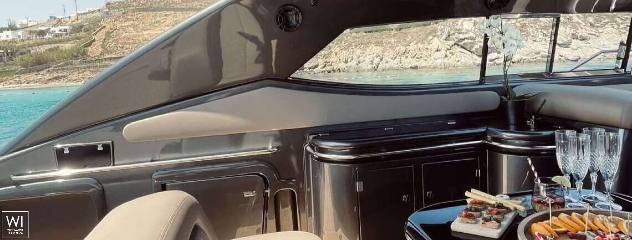 007  Sunseeker Predator 68' Interior 14