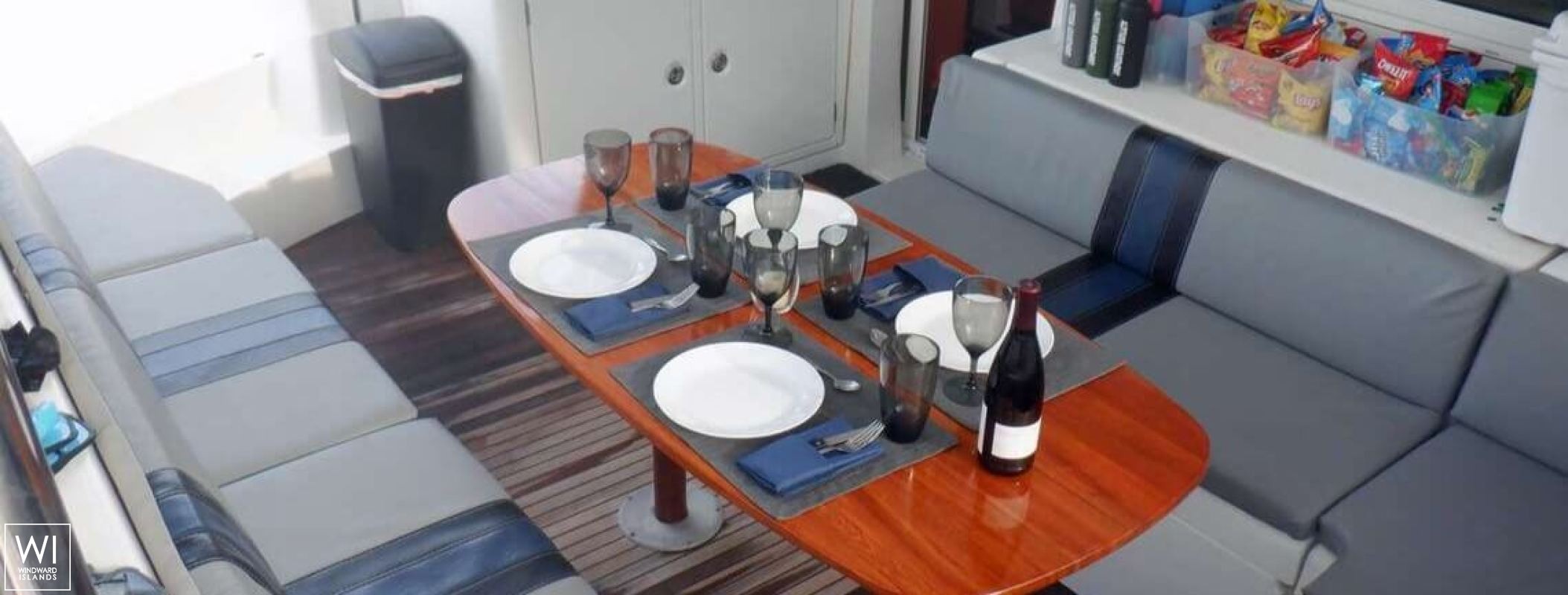 ALTITUDE ADJUSTMENT  Lagoon Catamaran Lagoon 440 Exterior 3