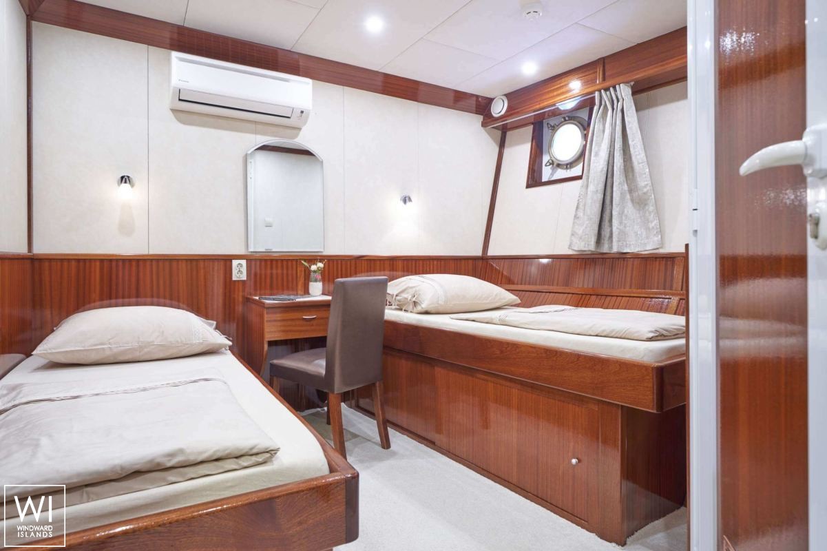 Tajna Mora  Turkish Gulet Gulet TJC 31M Interior 9