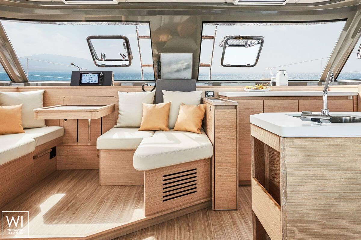 Nautitech 40 Nautitech Catamaran Interior 1