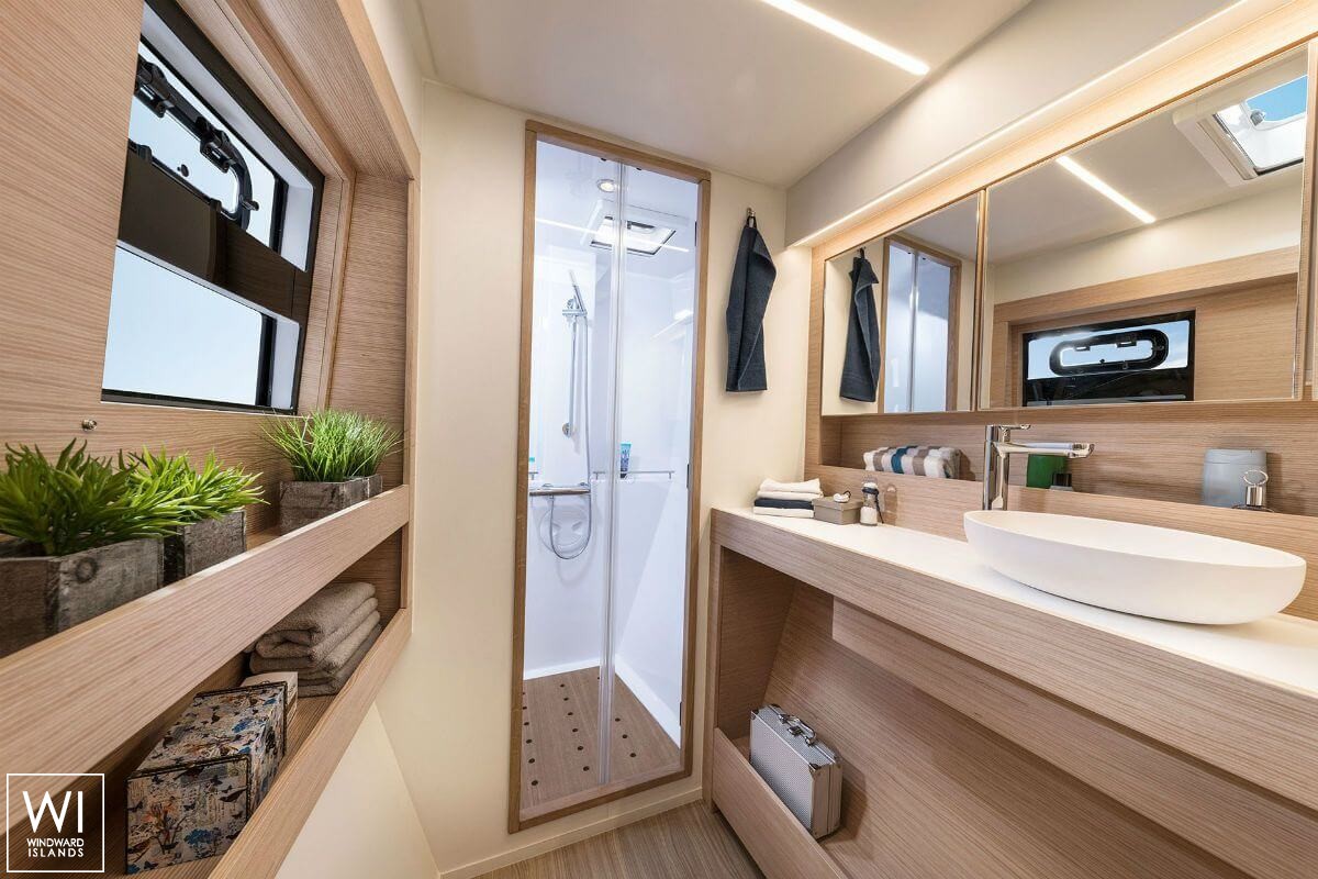 Nautitech 40 Nautitech Catamaran Interior 5