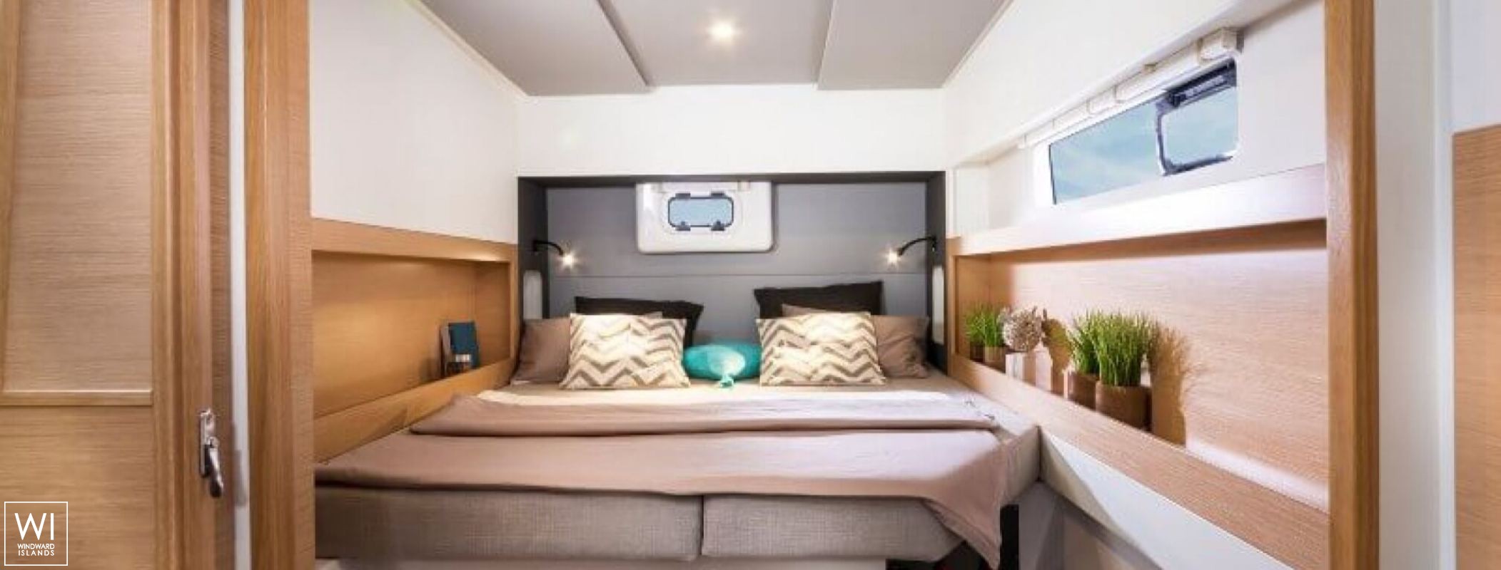 Sea Spirit  Nautitech Catamaran Nautitech 40 Interior 23