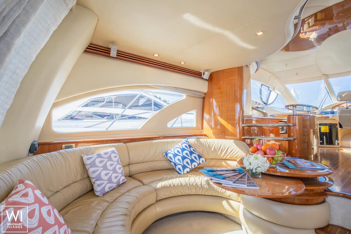  After 8  Azimut Yachts Azimut 55 Interior 11