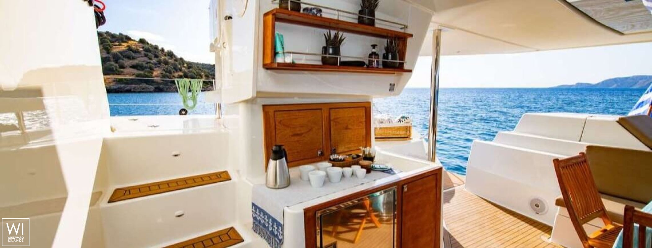 High Five (ex High Jinks) Fountaine Pajot Sanya 57 Interior 13