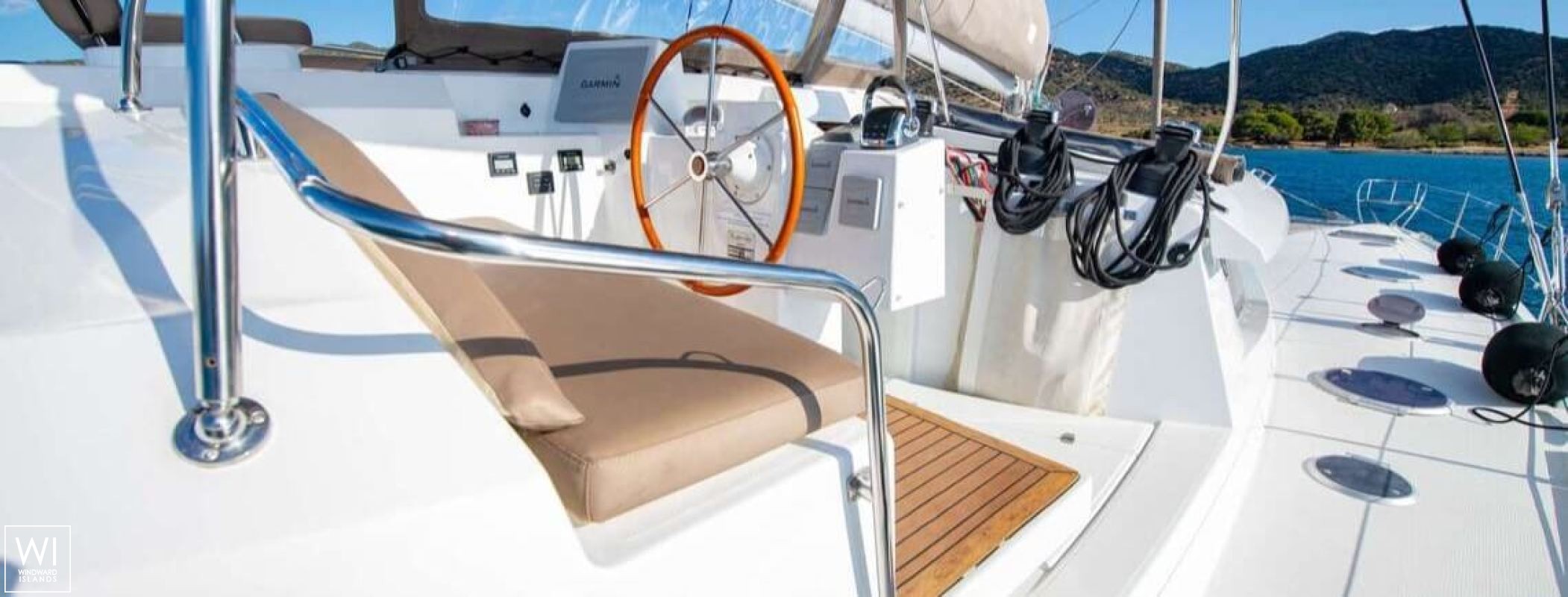 High Five (ex High Jinks) Fountaine Pajot Sanya 57 Exterior 10
