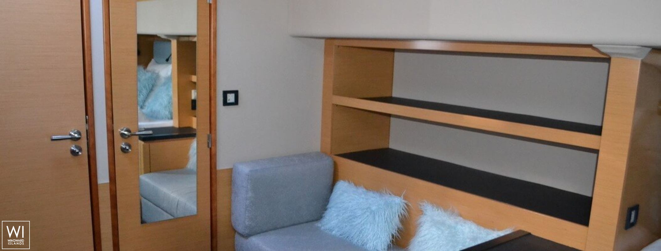 ZEN  Fountaine Pajot Sanya 57 Interior 10