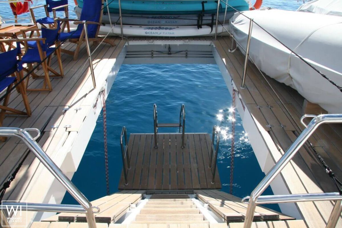 Douce France  Alu Marine Catamaran 42M Exterior 8