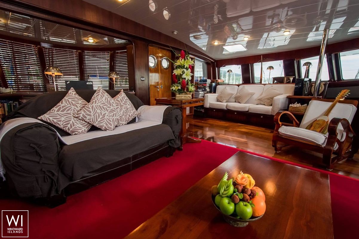 Douce France  Alu Marine Catamaran 42M Interior 13