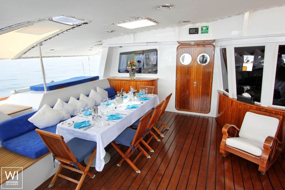 Douce France  Alu Marine Catamaran 42M Interior 21