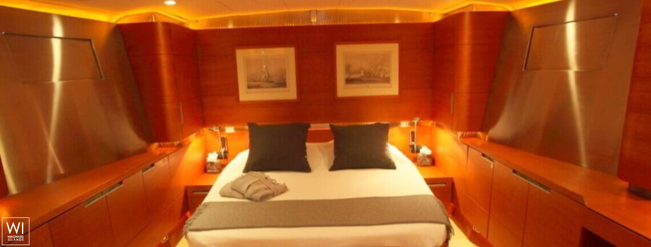 ATTIMO  CMN Sloop 31M Interior 11