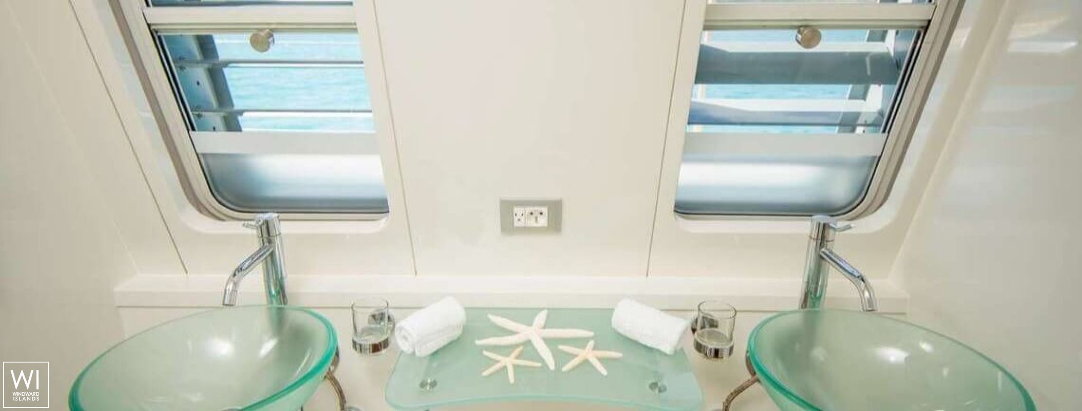 Bella Vita (ex Necker Belle) CMN Catamaran 32M Exterior 1