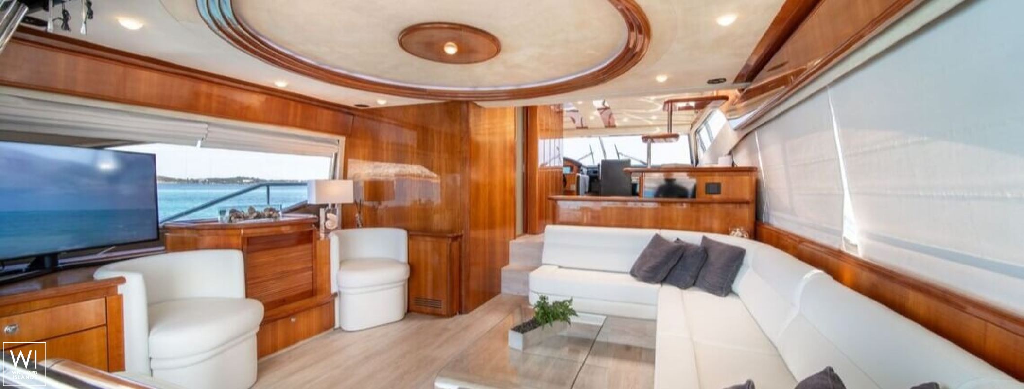 Simply Brilliant  Ferretti Yacht 680 Interior 12