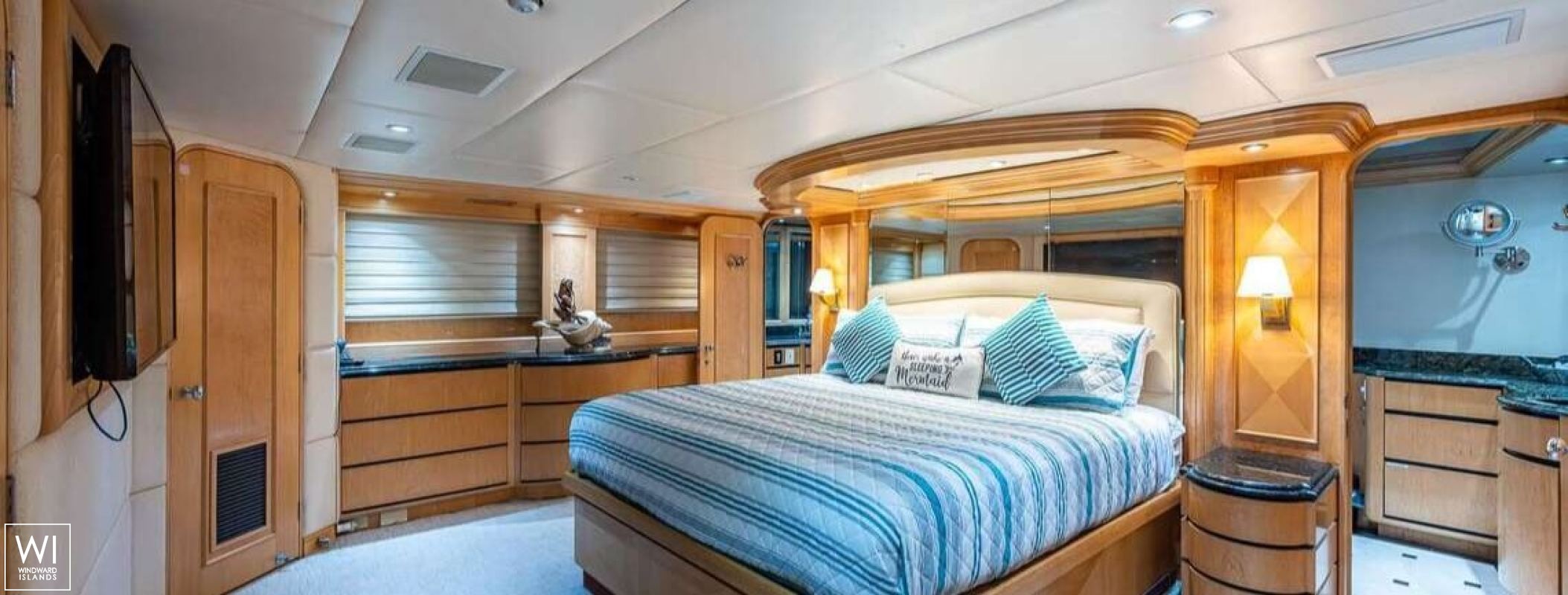 DENISE ROSE  Broward Marine Yacht 33m Interior 1