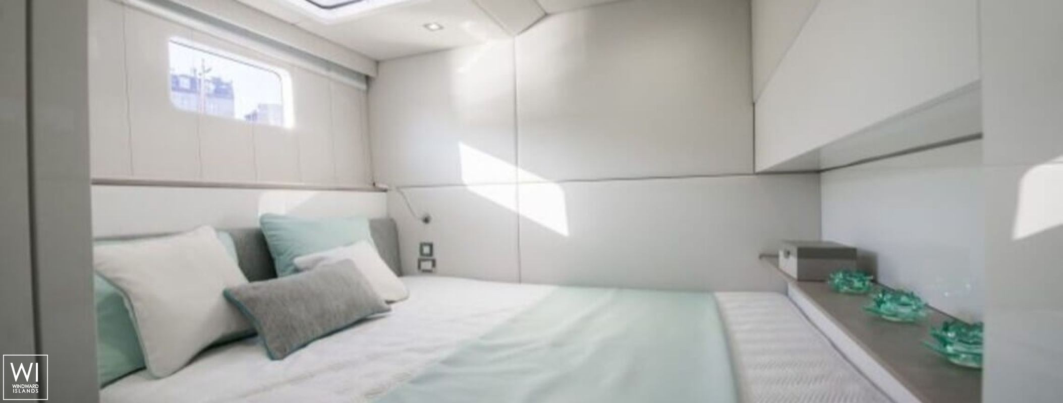 MOONDANCE (ex SKYLARK) Sunreef Yachts Power 70' Interior 1