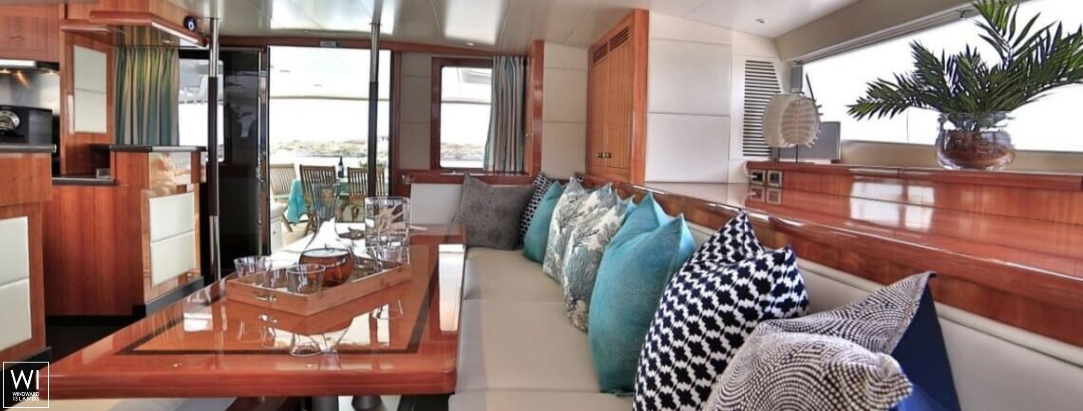 WORLD'S END  Fountaine Pajot Galathea 65 Interior 14