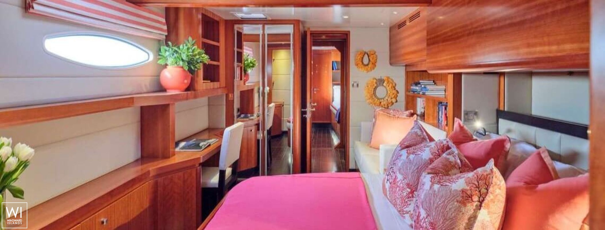 WORLD'S END  Fountaine Pajot Galathea 65 Interior 10