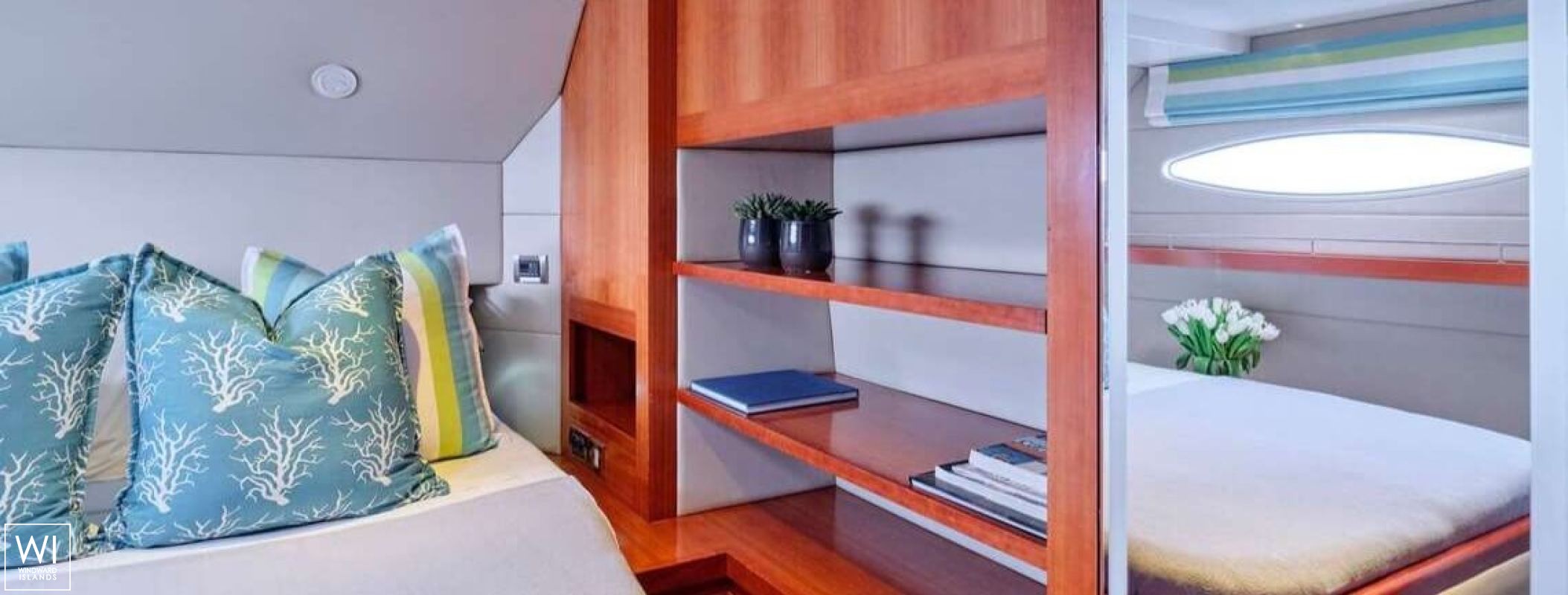 WORLD'S END  Fountaine Pajot Galathea 65 Interior 12