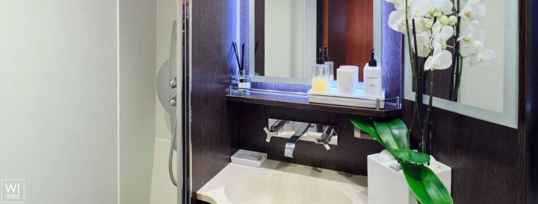 WORLD'S END  Fountaine Pajot Galathea 65 Interior 17