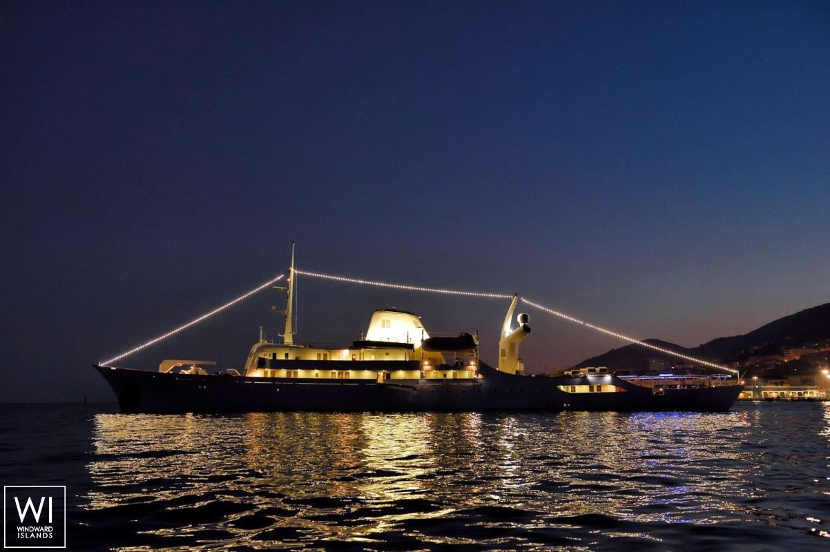 Christina O   Yacht 99M Exterior 6