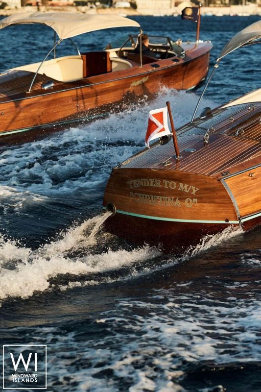 Christina O   Yacht 99M Interior 17