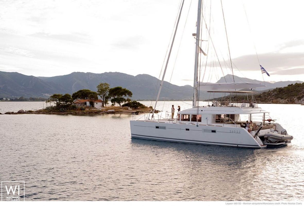 Big Gani  Lagoon Catamaran Lagoon 560 Exterior 3