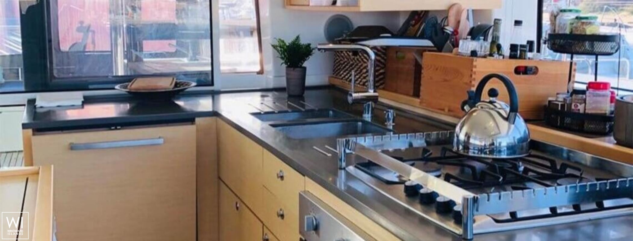 EVER III  Lagoon Catamaran Lagoon 560 Interior 1