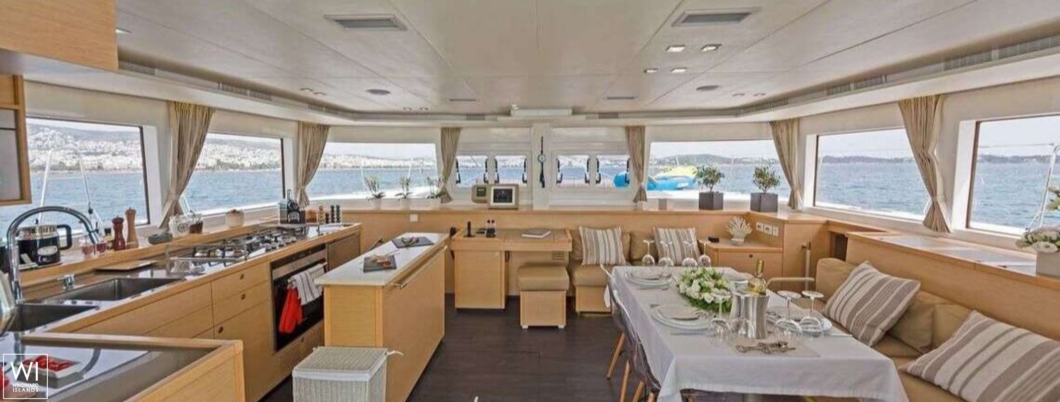 Meliti  Lagoon Catamaran Lagoon 560 Interior 1