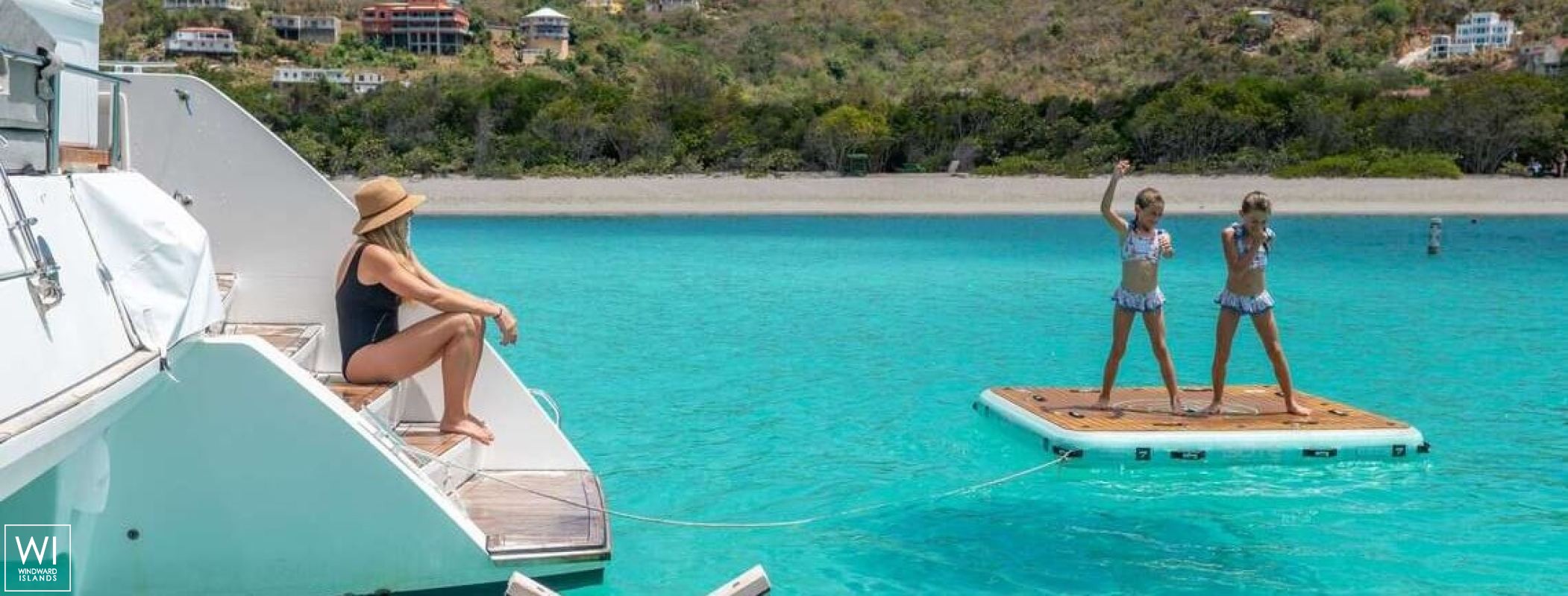 BLUEWINDS (ex Playtime) Lagoon Catamaran Lagoon 560 Exterior 7