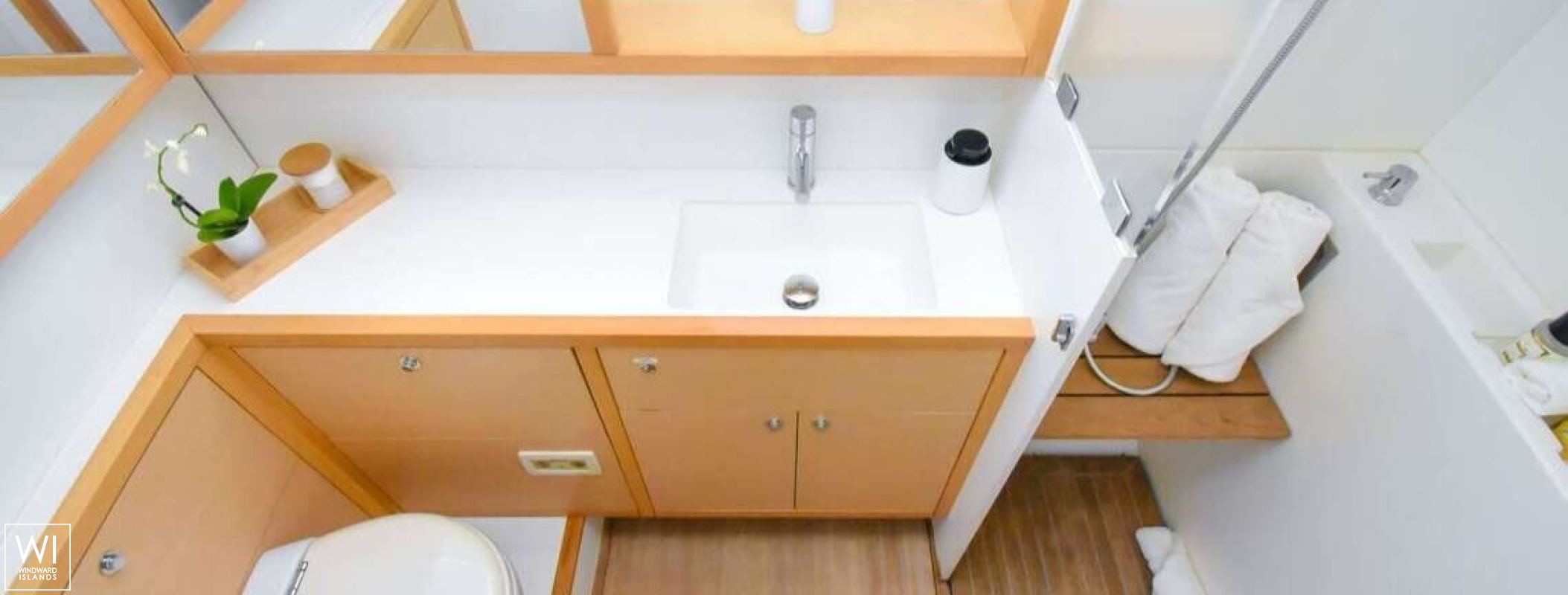 ALTESSE  Lagoon Catamaran Lagoon 560 Interior 17