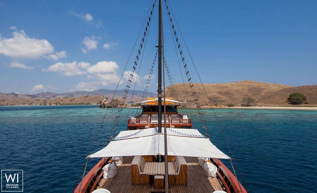 Samata   Ketch  42M Exterior 6