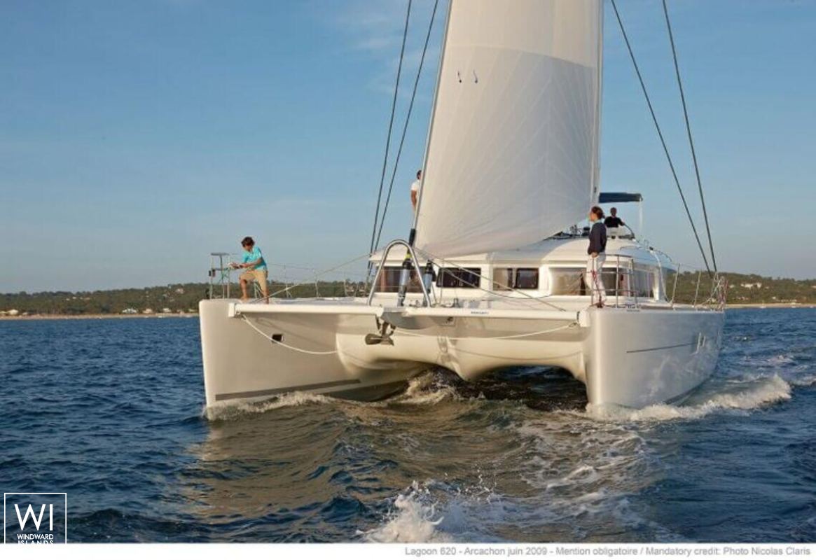 Lagoon 620 Lagoon Catamaran Exterior 12