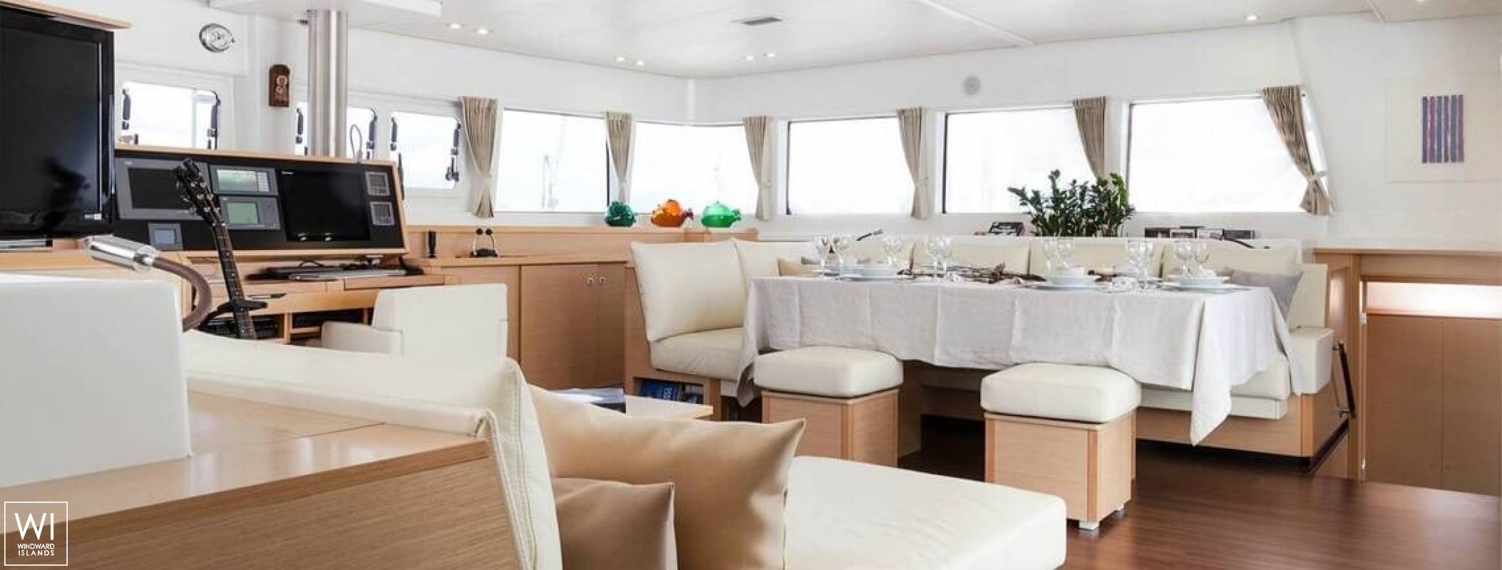 NOVA  Lagoon Catamaran Lagoon 620 Interior 15