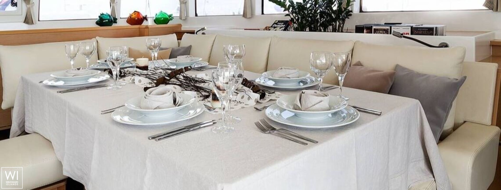 NOVA  Lagoon Catamaran Lagoon 620 Interior 22