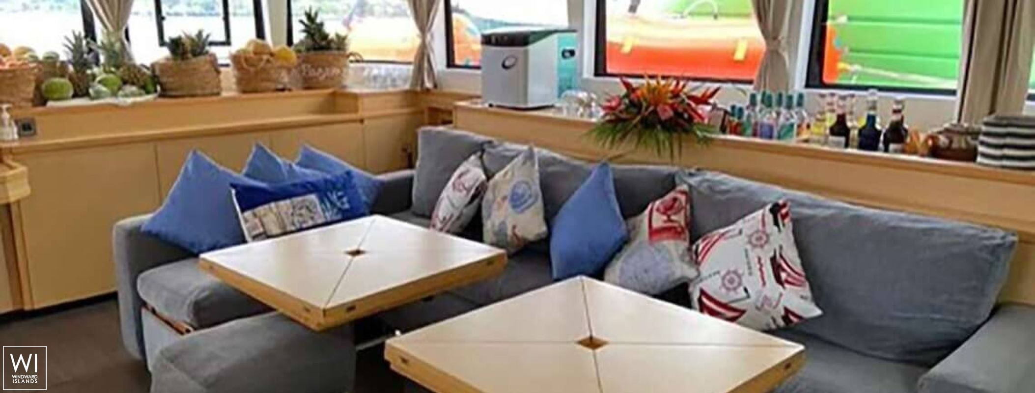 Reve2Mer  Lagoon Catamaran Lagoon 620 Interior 17