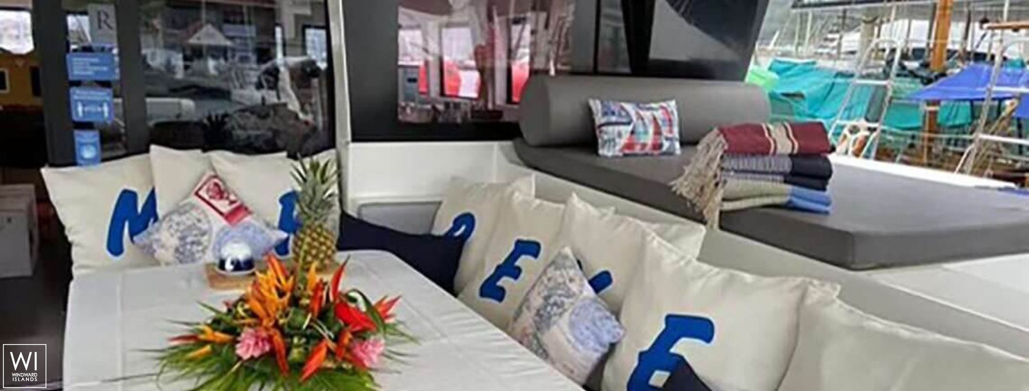 Reve2Mer  Lagoon Catamaran Lagoon 620 Interior 18