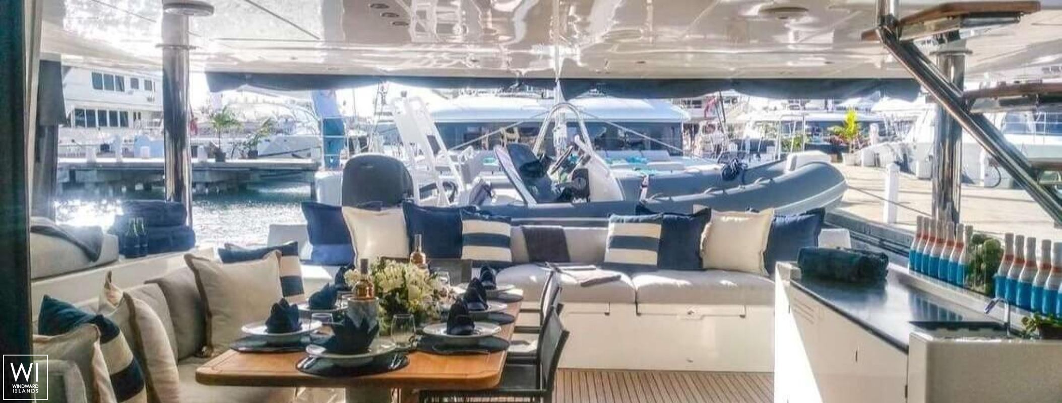 DRAGONFLY  Lagoon Catamaran Lagoon 620 Interior 19