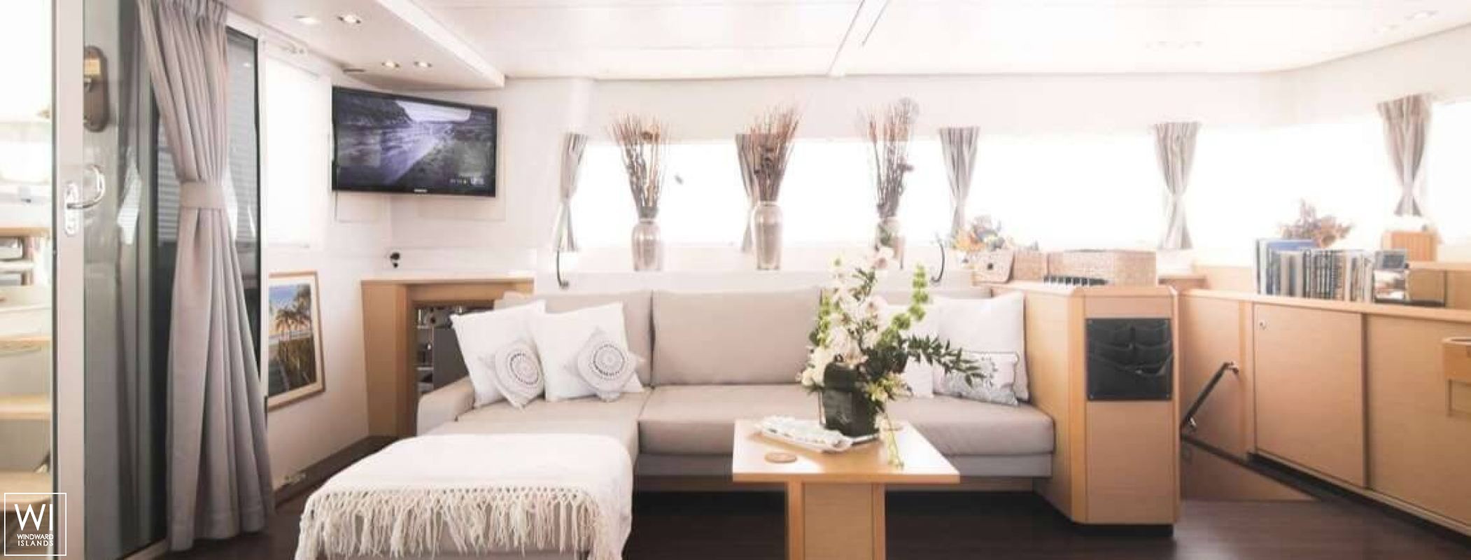 FOXY LADY  Lagoon Catamaran Lagoon 620 Interior 14