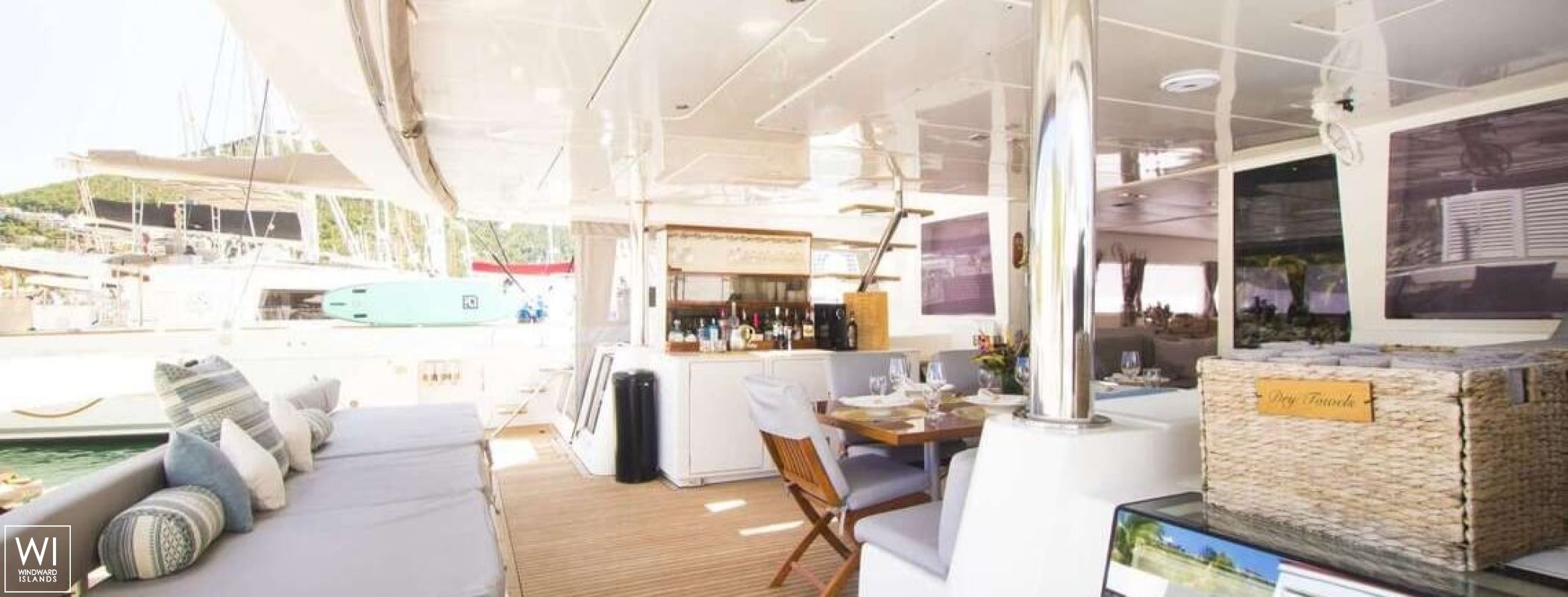 FOXY LADY  Lagoon Catamaran Lagoon 620 Exterior 7
