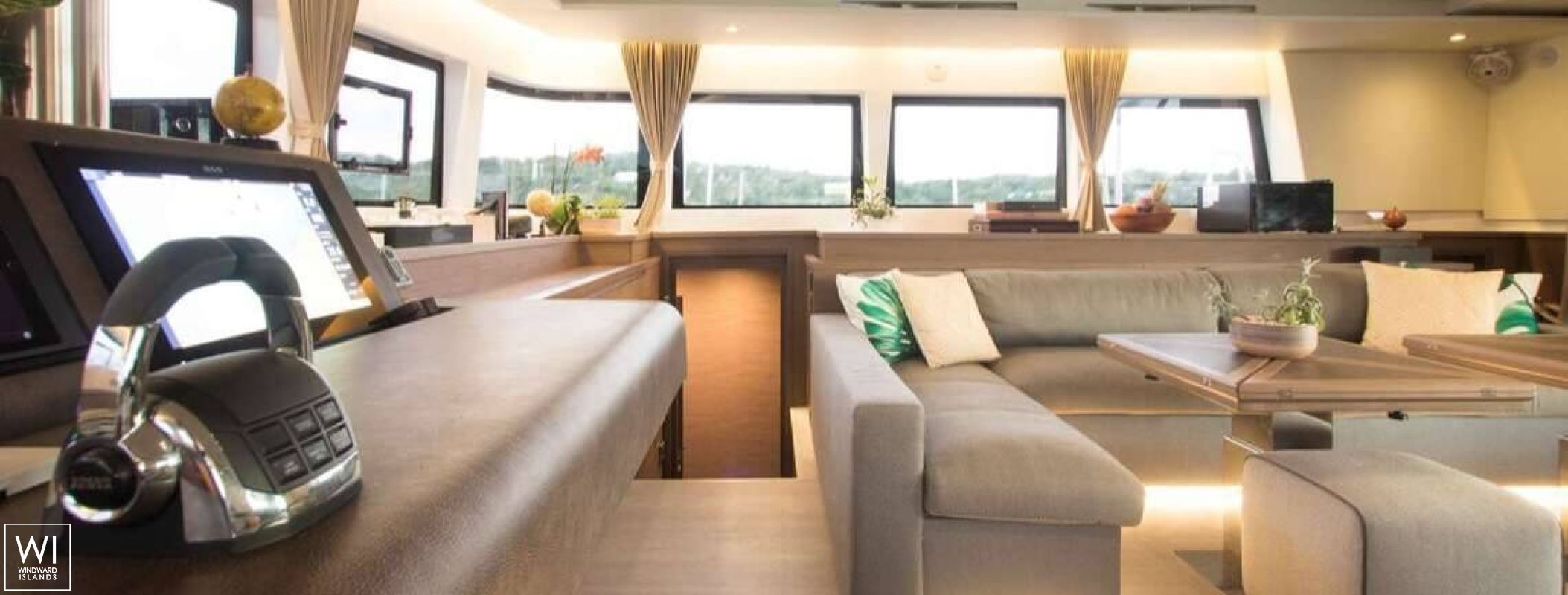 MAHASATTVA  Lagoon Catamaran Lagoon 620 Interior 6