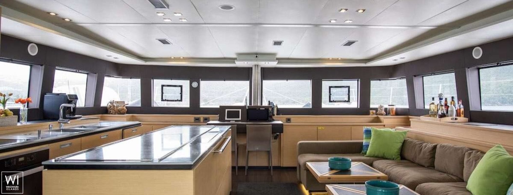 Ripple  Lagoon Catamaran Lagoon 620 Interior 12