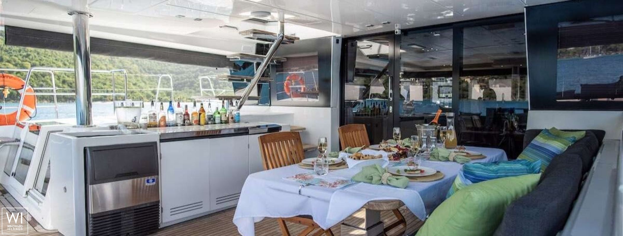 Ripple  Lagoon Catamaran Lagoon 620 Interior 13