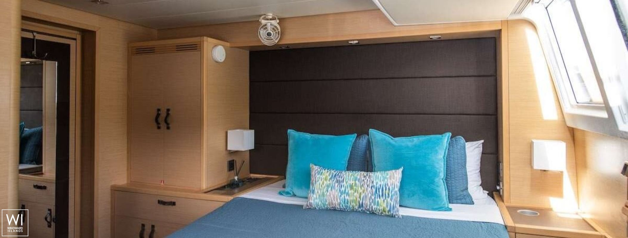Ripple  Lagoon Catamaran Lagoon 620 Interior 15