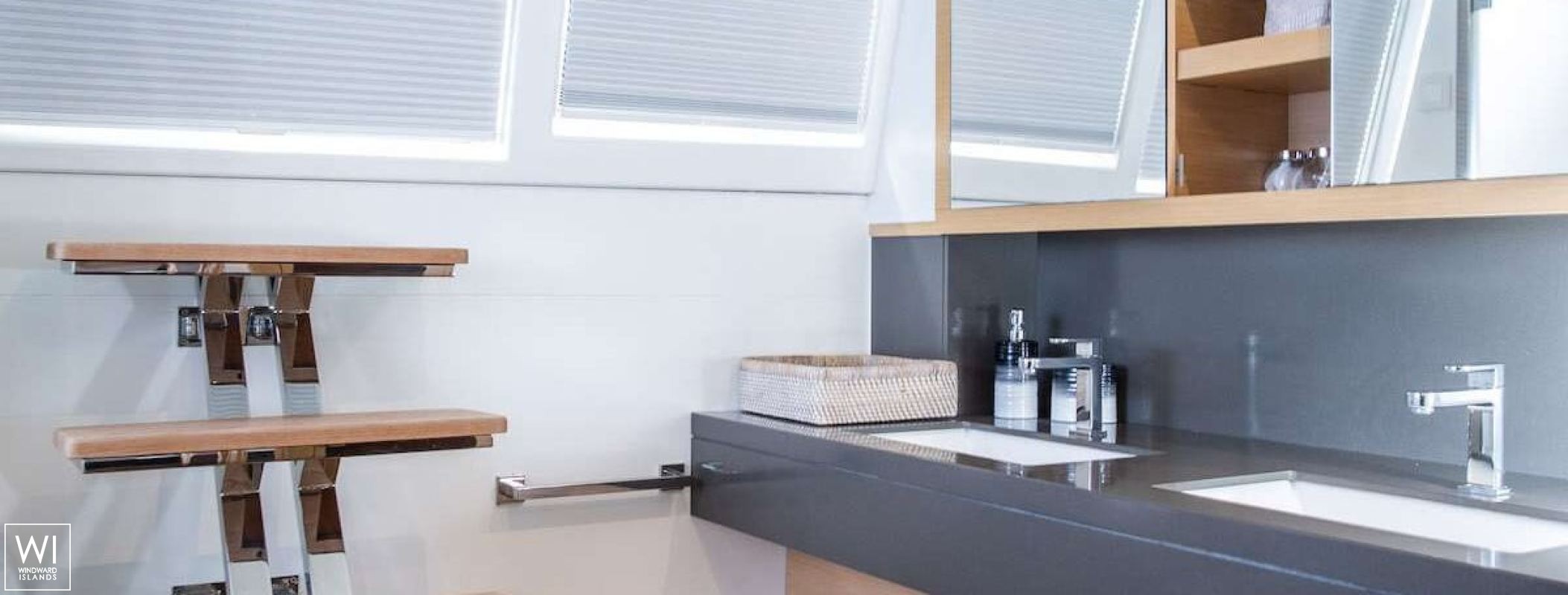 Ripple  Lagoon Catamaran Lagoon 620 Interior 16