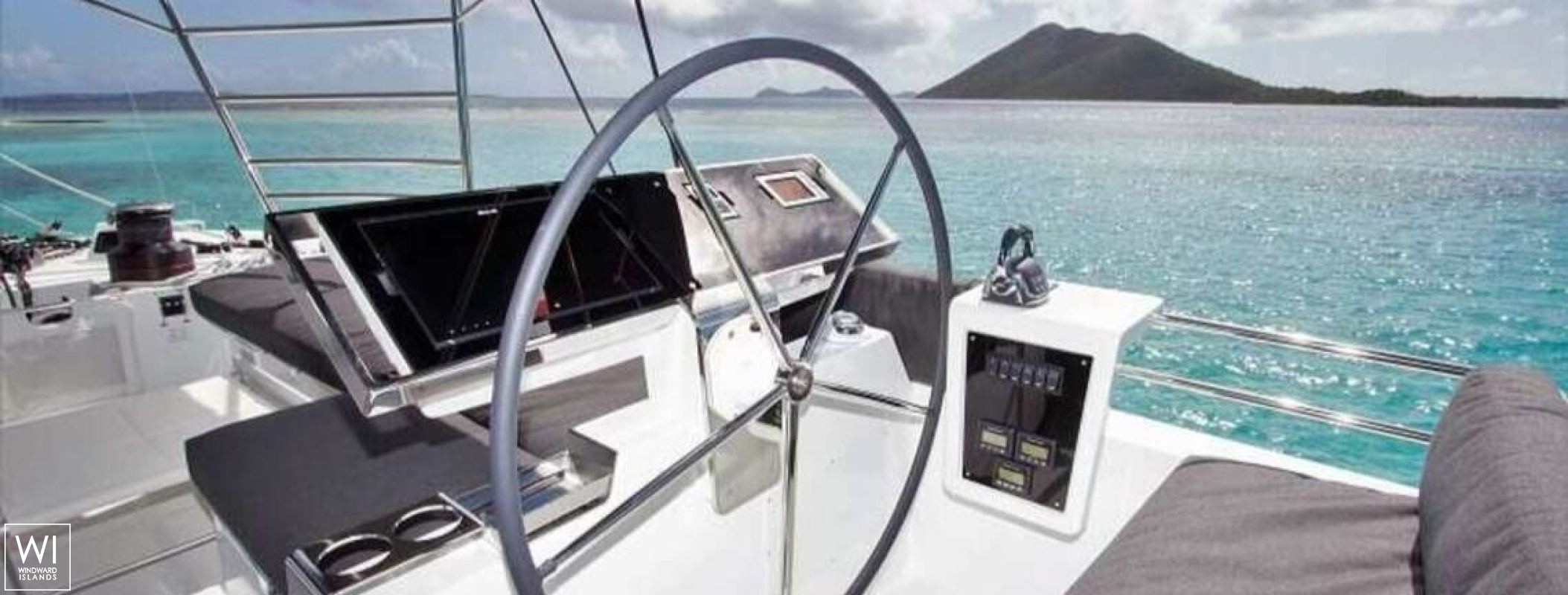 LE REVE  Lagoon Catamaran Lagoon 620 Exterior 1