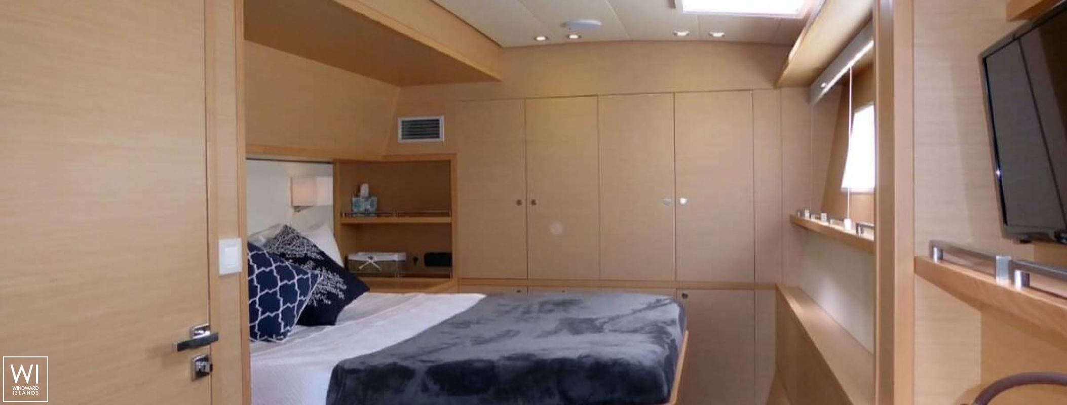 TIGER LILY   Lagoon Catamaran Lagoon 620 Interior 10