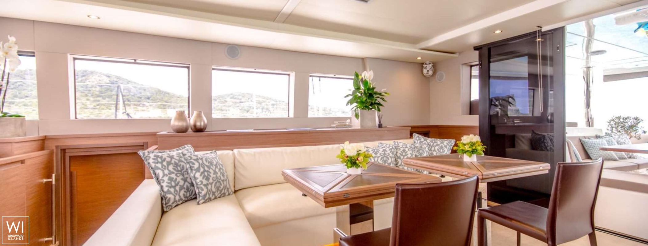 Valium 62  Lagoon Catamaran Lagoon 620 Interior 18